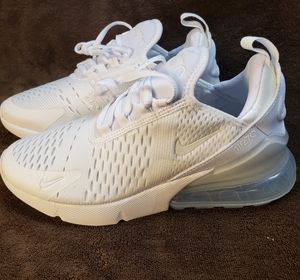 Youth Nike Air max 270 size 04.0